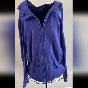 🍋 LULULEMON VINTAGE PURPLE HOODIE LONG SLEEVE SZ 10